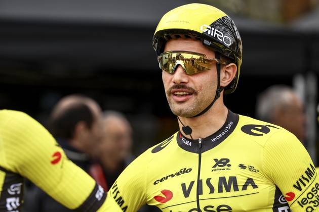 Belgian Victor Campenaerts of Team Visma-Lease a Bike pictured before the first stage of 83th edition of the Paris-Nice cycling race, from and to Le Perray-en-Yvelines (156,5km), Sunday 09 March 2025. DAVIDxPINTENS x114552939x