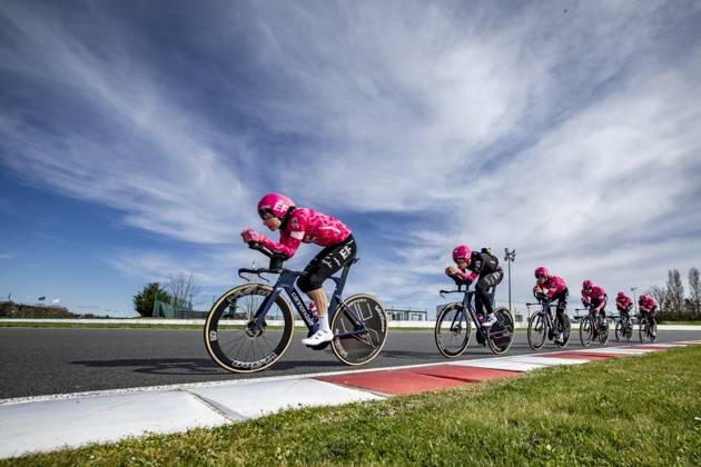 EF Education-EasyPost riders pictured during the warming up ahead of stage three of the 83th edition of the Paris-Nice cycling race, a 28,4km team time trial at the Nevers Magny-Cours racetrack, in Nevers, France, Tuesday 11 March 2025. DAVIDxPINTENS  x114676788x
