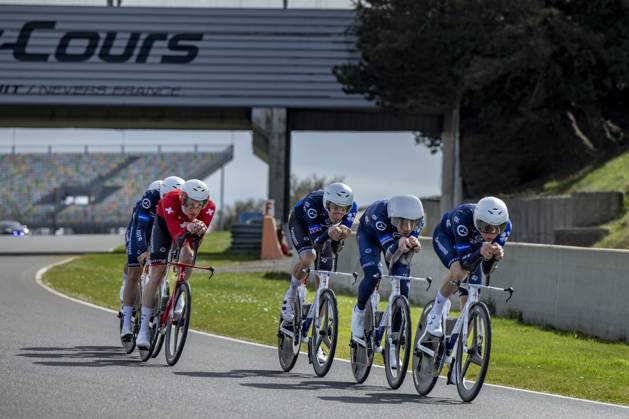 Groupama-FDJ riders pictured during the warming up ahead of stage three of the 83th edition of the Paris-Nice cycling race, a 28,4km team time trial at the Nevers Magny-Cours racetrack, in Nevers, France, Tuesday 11 March 2025. DAVIDxPINTENS  x114676789x