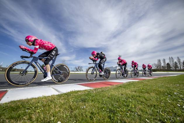EF Education-EasyPost riders pictured during the warming up ahead of stage three of the 83th edition of the Paris-Nice cycling race, a 28,4km team time trial at the Nevers Magny-Cours racetrack, in Nevers, France, Tuesday 11 March 2025. DAVIDxPINTENS  x114676841x
