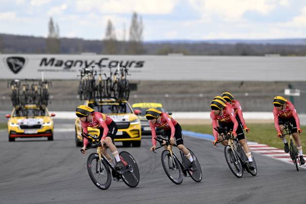 Paris - Nice 2025 - stage 3 NEVERS, FRANCE - MARCH 11 : team Uno-X Mobility during stage 3 of the 83th edition of the Paris - Nice cycling race, a team time-trail stage of 28,4km with start on the Circuit Magny-Cours and finish in Nevers on March 11, 2025 in Nevers, France, 11 03 2025 ( Motordriver Kenny Verfaillie - Nevers France  Copyright: xNicoxVereeckenx