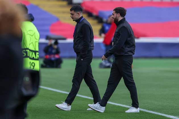 Barcelona 11. March 2025 Uefa Champions League phase 2024 25 Round of 16 FC Barcelona, Barca - S.L.Benfica v.l., Zeki Amdouni (S.L.Benfica) und Orkun Kokcu (S.L.Benfica) gehen in die Umkleidekabine Copyright: JoaquimxFerreira