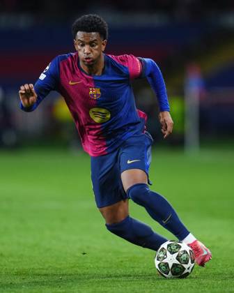 ESP: FC Barcelona, Barca - SL Benfica. UEFA Champions League match. Round of 16 Alejandro Balde of FC Barcelona during the UEFA Champions League match, Round of 16, between FC Barcelona and Benfica played at Lluis Companys Stadium on March 11 2025 in Barcelona Spain. kpng Copyright: xSergioxRuizx xImagox PS_240311_BAR_BEN_1546