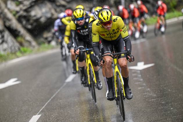 Paris - Nice 2025 - stage 7 AURON, FRANCE - MARCH 15 : Affini Edoardo (ITA) of Team Visma Lease A Bike in action during stage 7 of the 83th edition of the Paris - Nice cycling race, a stage of 109,3km with start in Nice and finish at Auron on March 15, 2025 in Auron, France, 15 03 2025 ( Motordriver Kenny Verfaillie - Auron France Copyright: xNicoxVereeckenx