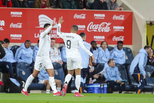 March 15, 2025, Villarreal, Castellon, SPAIN: Kylian Mbappe of Real Madrid celebrates a goal with teammates during the Spanish league, LaLiga EA Sports, football match played between Villarreal CF and Real Madrid CF at La Ceramica stadium on March 15, 2025, in Villarreal, Spain. Villarreal SPAIN - ZUMAa181 20250315_zaa_a181_068 Copyright: xIvanxTerronx