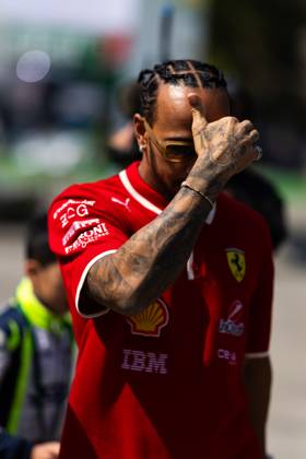 F1 - CHINESE GRAND PRIX 2025 HAMILTON Lewis (gbr), Scuderia Ferrari SF-25, portrait during the Formula 1 Heineken Chinese Grand Prix 2025, 2nd round of the 2025 FIA Formula One World Championship, WM, Weltmeisterschaft from March 21 to 23, 2025 on the Shanghai International Circuit, in Shanghai, China - ShanghaiChina Copyright: xJavierxJimenezx