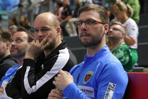 21.03.2025, xtgx, Handball, Daikin HBL, SC Magdeburg - Füchse Berlin emspor v.l. Paul Drux (Berlin), Jaron Siewert (Berlin, Trainer) Magdeburg