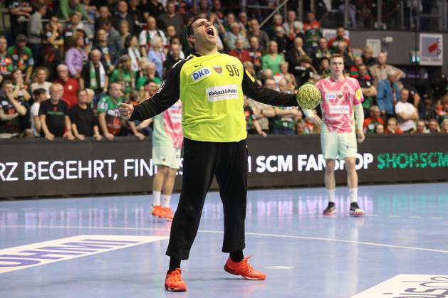 21.03.2025, xtgx, Handball, Daikin HBL, SC Magdeburg - Füchse Berlin emspor v.l. Dejan Milosavljev (Berlin, 96) Jubelt ueber gehaltenen Ball, abgewehrt, gehalten, Torhueter Magdeburg
