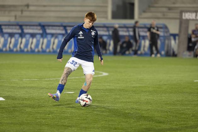 FOOTBALL : Racing Strasbourg vs Olympique de Lyon. - Ligue 1 Stade de la Meinau 28 03 2025 Echauffement des joueurs de Racing de Strasbourg Copyright: xelyxandroxcegarrax