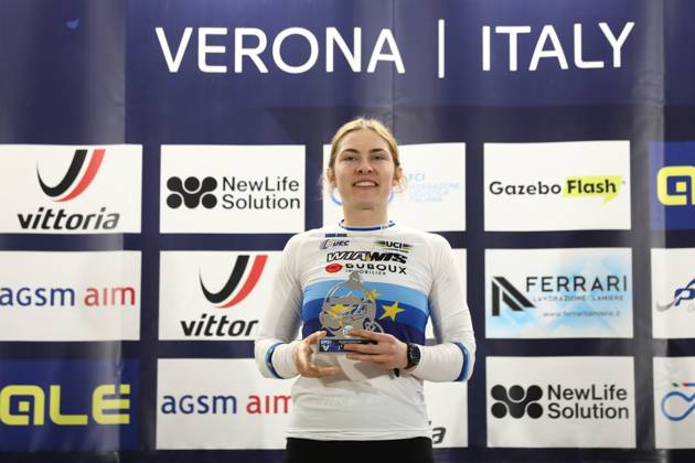 Radsport, BMX, UEC European Cup in Verona - Siegerehrung March 29, 2025, Verona, Veneto, Italy: ZOE CLAESSENS of Switzerland wins the Women Elite competition in the UEC BMX European Cup Round 1 in Verona, Italy Verona Italy - ZUMAc179 20250329_zep_c179_014 Copyright: xMickaelxChavetx