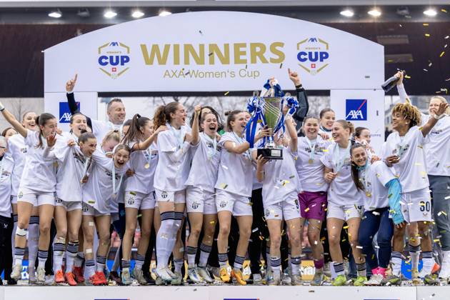 Bilder des Jahres 2025, Sport 03 März Sport Themen der Woche KW13 Zurich, Switzerland, March 29st 2025: FC Zurich players cheers at the end of the AXA Womens Cup Final soccer match between FC Basel 1893 and FC Zurich at Letzigrund in Zurich, Switzerland. Philipp Kresnik (Philipp Kresnik SPP) Copyright: xPhilippxKresnikx xSPPx spp-en-PhKrSp-_KRE5827-Verbessert-RR