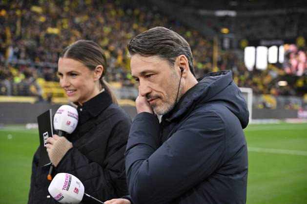 Trainer Niko Kovac (Borussia Dortmund), Laura Wontorra (DAZN Moderatorin) 30.03.2025, Fussball 1. Bundesliga, 27. Spieltag, Saison 2024 2025 Borussia Dortmund - FSV Mainz 05 3:1 Foto: Maik Hölter Team2 DFL regulations prohibit any use of photographs as image sequences and or quasi-video Dortmund Signal Iduna Park Nordrhein Westfalen Deutschland