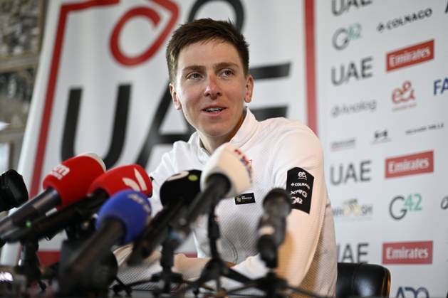 Sport Bilder des Tages Ronde van Vlaanderen 2025 press conference, PK, Pressekonferenz OUDENAARDE, BELGIUM - April 3 : Pogacar Tadej (SLO) of UAE Team Emirates - XRG talking to the press during a press conference prior to the 109th edition of the Ronde van Vlaanderen, an UCI World Tour cycling race for Men Elite with start in Bruges and finish in Oudenaarde after 268,9 km on April 3, 2025 in Oudenaarde, Belgium, 03 04 2025 Oudenaarde Belgium  Copyright: xNicoxVereeckenx