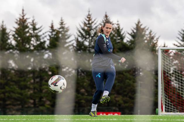 250403 Elisabeth Terland of the Norwegian women s national football team during a training session on April 3, 2025 in Reykjavik. Photo: Vegard Grott BILDBYRAN kod VG VG0740 bbeng fotboll football soccer fotball norge norway women dam nations league träning practice training trening Copyright: VEGARDxGRoTT BB250403VG021
