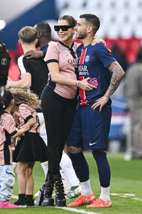Ligue 1 McDonalds - Paris Saint-Germain v Angers SCO Lucas Hernandez and his girlfriend Victoria Triay and his kids during the Ligue 1 football match Paris Saint-Germain PSG VS Angers SCO on April 5, 2025 at Parc des Princes stadium in Paris, France. Photo by Victor Joly ABACAPRESS.COM Paris France  Copyright: xJolyxVictor ABACAx