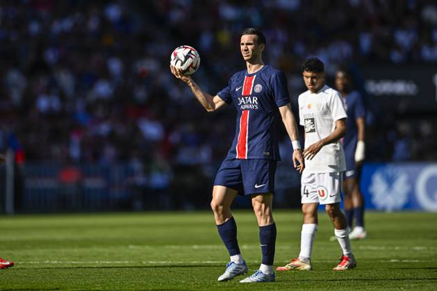 Ligue 1 McDonalds - Paris Saint-Germain v Angers SCO Fabian Ruiz during the Ligue 1 football match Paris Saint-Germain PSG VS Angers SCO on April 5, 2025 at Parc des Princes stadium in Paris, France. Photo by Victor Joly ABACAPRESS.COM Paris France  Copyright: xJolyxVictor ABACAx