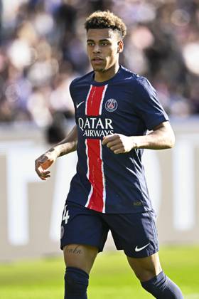 Ligue 1 McDonalds - Paris Saint-Germain v Angers SCO Desire Doue during the Ligue 1 football match Paris Saint-Germain PSG VS Angers SCO on April 5, 2025 at Parc des Princes stadium in Paris, France. Photo by Victor Joly ABACAPRESS.COM Paris France  Copyright: xJolyxVictor ABACAx