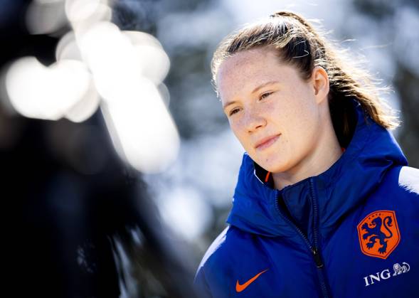 ZEIST - Veerle Buurman during a training session of the Dutch soccer players ahead of the Nations League match against Austria. ANP KOEN VAN WEEL xVIxANPxSportx xxANPxIVx 523923765 originalFilename: 523923765