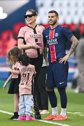 Ligue 1 McDonalds - Paris Saint-Germain v Angers SCO Lucas Hernandez and his girlfriend Victoria Triay and his kids during the Ligue 1 football match Paris Saint-Germain PSG VS Angers SCO on April 5, 2025 at Parc des Princes stadium in Paris, France. Photo by Victor Joly ABACAPRESS.COM Paris France  Copyright: xJolyxVictor ABACAx