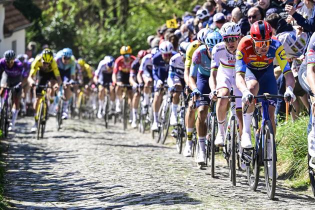 Danish Mads Pedersen of Lidl-Trek and Slovenian Tadej Pogacar of UAE Team Emirates pictured in action during the men s race of the Ronde van Vlaanderen Tour des Flandres Tour of Flanders one day cycling race, 268,9km from Brugge to Oudenaarde, Sunday 06 April 2025. DIRKxWAEM x119603060x