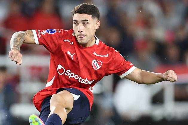 Independiente s defender Santiago Montiel looks on during the CONMEBOL Copa Sudameridana match, between Argentina™s Independiente and Uruguay™s Boston RIver at Libertadores de America stadium in Avellaneda, Buenos Aires province, on April 8, 2025. AVELLANEDA ARGENTINA Copyright: xALEJANDROxPAGNIx