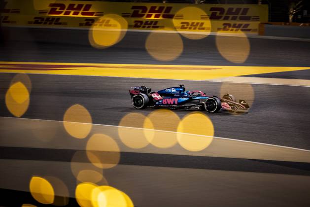 Bilder des Jahres 2025, Sport 04 April Sport Bilder des Tages Formula 1 Gulf Air Bahrain Grand Prix 2025 Alexis Perrin OVERTAKE MAXPPP - Sakhir 13 04 2025 10 GASLY Pierre (fra), Alpine F1 Team, action during the Formula 1 Gulf Air Bahrain Grand Prix 2025, the 4th round of the 2025 FIA Formula 1 World Championship, WM, Weltmeisterschaft on the Bahrain International Circuit from April 10 to 13, 2025, in Sakhir, Bahrain Sakhir Bahrain  Copyright: xOVERTAKE MAXPPPxAlexisxPerrinx OVT202504132971 OVT202504132971