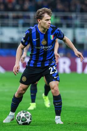 Nicolo Barella of FC Internazionale seen in action during UEFA Champions League 2024 25 Quarter Final - 2nd leg football match between FC Internazionale and FC Bayern Munchen at San Siro Stadium Milan Italy on 16 April 2025. Milan Stadio Giuseppe Meazza Milan Italy Copyright: xEPhotopressx SP24-1176-036