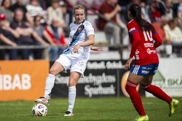 250418 Djurgardens Alexandra Jonasson under fotbollsmatchen i Damallsvenskan mellan Vittsjö och Djurgarden den 18 april 2025 i Vittsjö. Copyright: AVDOxBILKANOVIC BB250418AB064