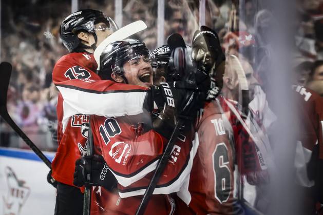 Bilder des Jahres 2025, Sport 04 April Sport Bilder des Tages PENNY DEL 1 - Playoff Finale; Kölner Haie - Eisbären Berlin; Koeln, 19.04.2025 Torjubel: Parker Tuomie (Kölner Haie, 62) trifft zum 1:0; PENNY DEL 1 - Playoff Finale; Kölner Haie - Eisbären Berlin am 19.04.25 in der Lanxess-Arena in Koeln (Deutschland). Copyright: xBEAUTIFULxSPORTS AxelxKohringx