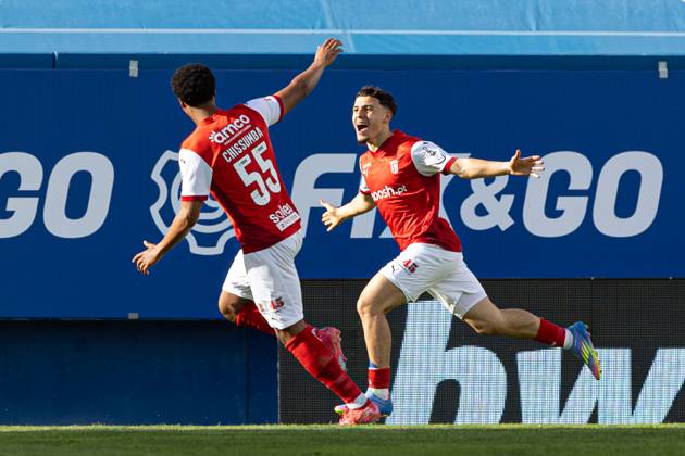 January 30, 2023, Cascais, Portugal: Ismael Gharbi of SC Braga celebrates a goal with his team during the Liga Portugal Betclic match between Estoril Praia SAD and SC Braga at Estadio Antonio Coimbra da Mota. Cascais Portugal - ZUMAs197 20230130_aaa_s197_091 Copyright: xDavidxMartinsx