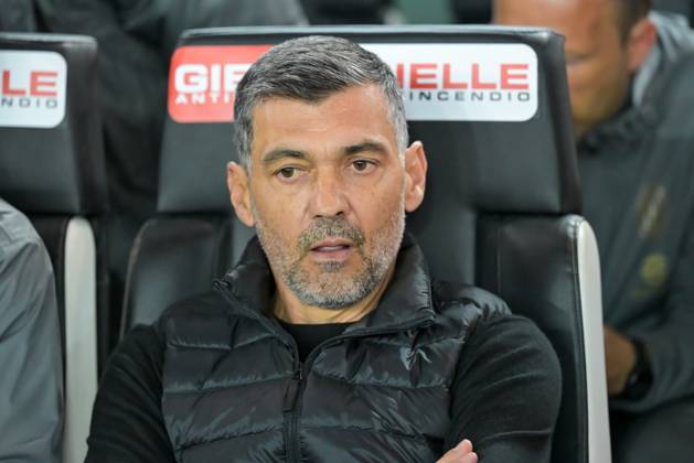 Milan s Head Coach Sergio Conceicao portrait during Udinese Calcio vs AC Milan, Italian soccer Serie A match in Udine, Italy, April 11 2025 Copyright: xAlessioxMarini IPAxSportx xipa-agency.netx xx IPA_56803621 IPA_Agency_IPA56803621