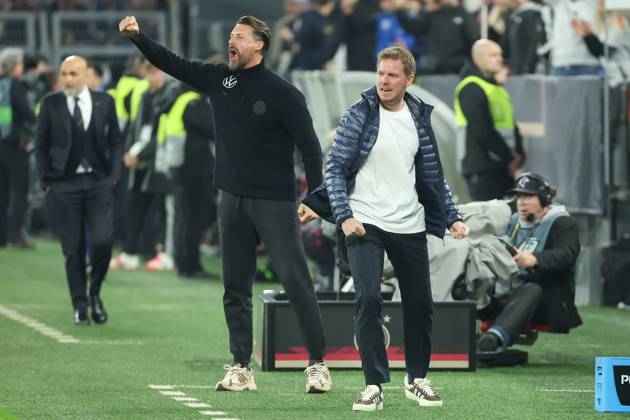 UEFA Nations League - 24 25 - Deutschland - Italien am 23.03.2025 im Signal Iduna Park in Dortmund Trainer Coach Julian Nagelsmann (Deutschland) und Co Trainer Sandro Wagner (Deutschland) jubeln über das Tor zum 3 zu 0 durch Tim Kleindienst (Deutschland 9)