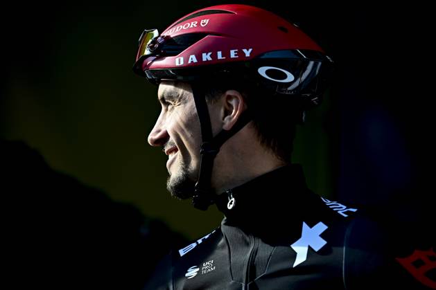 French Julian Alaphilippe of Tudor Pro Cycling Team pictured at the start of the men elite race of the Liege-Bastogne-Liege one day cycling event, 252km from Liege, over Bastogne to Liege, Sunday 27 April 2025. MAARTENxSTRAETEMANS x121969445x