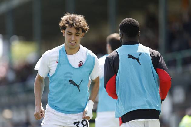 CALCIO - Serie A - Venezia FC vs AC Milan AC Milan s JOAO FELIX during the Italian Serie A Enilive soccer championship football match between Venezia FC and AC Milan at Pierluigi Penzo Stadium on April 27th, 2025, Venezia, Italy during Venezia FC vs AC Milan, Italian soccer Serie A match in Venice, Italy, April 27 2025 Venice Italy Copyright: xIPAxSport ABACAx