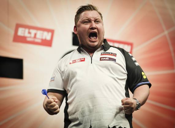 Bilder des Jahres 2025, Sport 04 April Sport Themen der Woche KW17 Sport Bilder des Tages DARTS - PDC, Austrian Darts Open PREMSTAETTEN,AUSTRIA,27.APR.25 - DARTS - PDC European Tour, Austrian Darts Open. Image shows the rejoicing of Martin Schindler (GER).  GEPAxpictures xWolfgangxGrebien