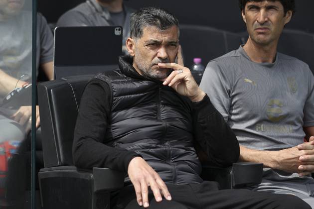 CALCIO - Serie A - Venezia FC vs AC Milan Sergio Conceicao Head Coach of AC Milan during Venezia FC vs AC Milan, 34° Serie A Enilive 2024-25 game at Pier Luigi Penzo stadium in Venezia (VE), Italy, on April 27, 2025. Venice Italy Copyright: xIPAxSport ABACAx