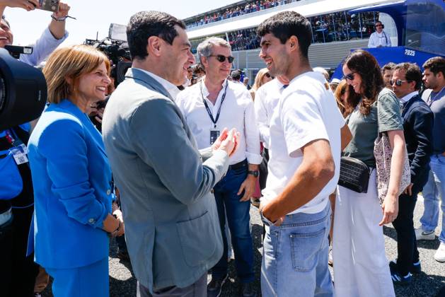 Races of MotoGP Estrella Galicia 0.0 Grand Prix of Spain at Jerez Angel Nieto Circuit, Jerez, Cadiz, 27 April 2025 In picture: Carlos Alcaraz with Juanma Moreno and Feijo Carreras del Gran Premio Estrella Galicia 0.0 de MotoGP de Espana en el Circuito de Jerez Angel Nieto, Jerez, Cadiz, 27 de Abril de 2025 POOL Circuito de Jerez Angel Nieto Cordon Press Images will be for editorial use only. Mandatory credit: Circuito de Jerez Angel Nieto Cordon Press OSCARxDELxPOZO