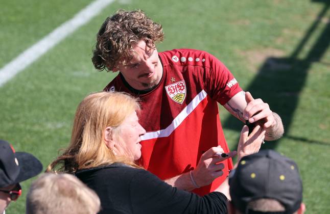 29.04.25 VfB Stuttgart Training Deutschland, Stuttgart, 29.04.2025, Fussball, Bundesliga, VfB Stuttgart Training: Nick Woltemade.
