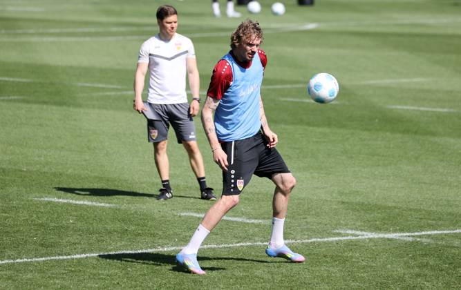 29.04.25 VfB Stuttgart Training Deutschland, Stuttgart, 29.04.2025, Fussball, Bundesliga, VfB Stuttgart Training: Nick Woltemade.
