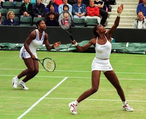 Venus Williams Wimbledon Tennis Championships 2000 Venus Williams and Serena Williams at Wimbledon July 2000 playing in Doubles semi final against Natasha Zvereva and Anna Kournikova The Williams sisters won the match 6-3 7-6 Copyright: xDavidxAshdownx DMGTCHPDPICT000404159290