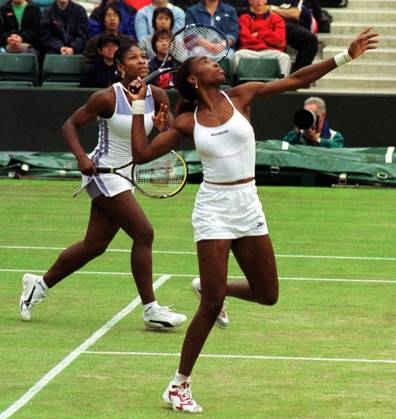 Venus Williams Wimbledon Tennis Championships 2000 Venus Williams and Serena Williams at Wimbledon July 2000 playing in Doubles semi final against Natasha Zvereva and Anna Kournikova The Williams sisters won the match 6-3 7-6 Copyright: xDavidxAshdownx DMGTCHPDPICT000349805733