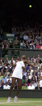 Venus Williams Wimbledon Tennis Championships 2000 Venus Williams playing Lindsay Davenport in Wimbledon final July 2000 Venus Williams Tennis Player of the US during Womens final against Lindsay Davenport at Wimbledon Williams went on to win the final 6-3 7-6 Copyright: xDavidxAshdownx DMGTCHPDPICT000353798602