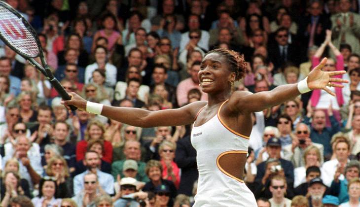 VENUS WILLIAMS WIMBLEDON TENNIS CHAMPIONSHIPS 2000 VENUS WILLIAMS WINS THE WOMEN S SINGLES AT WIMBLEDON, JULY 2000 Copyright: xDAVIDxASHDOWNx DMGTCHPDPICT000411633526