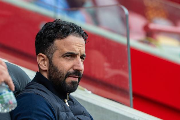 Ruben Amorim, Manager of Manchester United, ManU before the Premier League match between Brentford and Manchester United at the Brentford Community Stadium, Brentford, England on 4 May 2025. Copyright: xGrantxWinterx PMI-6851-0078