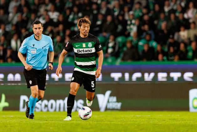 Hidemasa Morita seen during Liga Portugal game between teams of Sporting CP and Gil Vicente FC at Estadio Jose Alvalade (Maciej Rogowski) Lisbon Estadio Jose Alvalade Portugal Copyright: xMaciejxRogowskix scpgilvicente2425-324