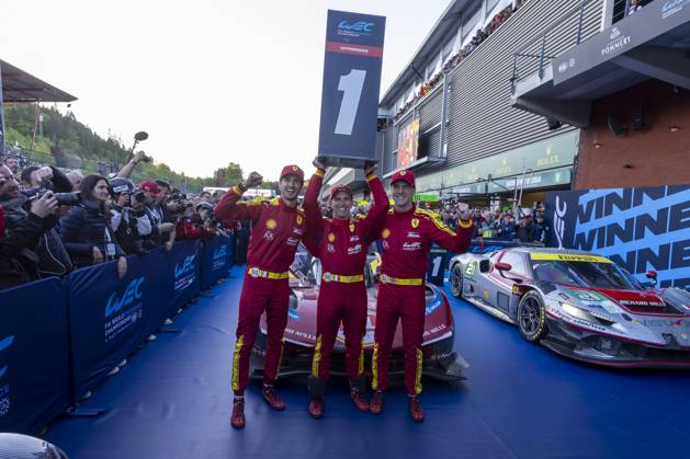 Bilder des Jahres 2025, Sport 05 Mai Sport Themen der Woche KW19 Sport Bilder des Tages MOTORSPORT : 6 Heures de Spa Francorchamps - FIA WEC - 10 05 2025 51 Ferrari AF Corse (ITA) Ferrari 499P (Hypercar) driven by Alessandro Pier Guidi (ITA) James Calado (GBR) Antonio Giovinazzi (ITA), won the Hypercar category at the SPA Francorchamps 6 Hours, the third round of the 2025 FIA WEC championship, at the SPA Francorchamps circuit, Belgium, on 10 May 2025.  Copyright: xMPSxAGENCYx