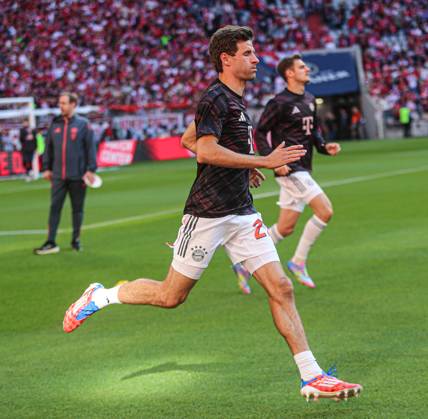 10.05.2025,1. Fussball Bundesliga, FC Bayern Muenchen vs Moechnegladbach, Allianz Arena Muenchen, Fussball, im Bild: Thomas Mueller (FC Bayern Muenchen)