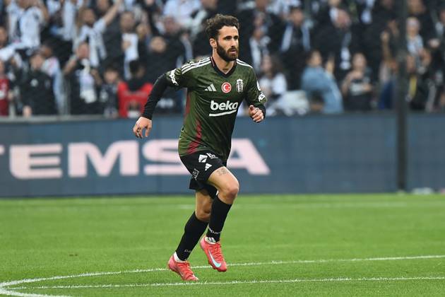 Rafa Silva of Besiktas celebrates after scoring the first goal of his team during the Turkish Super League match between Besiktas and Adana Demirspor at Tupras Stadium on May 11, 2025 in Istanbul, Turkey. Istanbul Turkey Copyright: xSeskimphotox Besiktas-AdanaDmr_11525 (69)