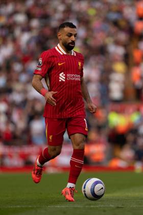Liverpool FC v Arsenal FC - Premier League Liverpool s Mohamed Salah is seen in action during the Premier League match between Liverpool and Arsenal at Anfield in Liverpool, England, on May 11, 2025. Liverpool Merseyside United Kingdom Copyright: xMIxNewsx originalFilename:fletcher-liverpoo250511_npsOd