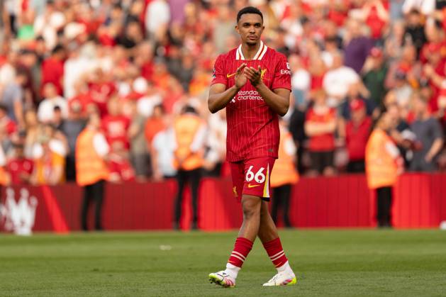 Liverpool FC v Arsenal FC - Premier League Trent Alexander-Arnold applauds the fans after the Premier League match between Liverpool and Arsenal at Anfield in Liverpool, England, on May 11, 2025. Liverpool Merseyside United Kingdom Copyright: xMIxNewsx originalFilename:fletcher-liverpoo250511_npkOs